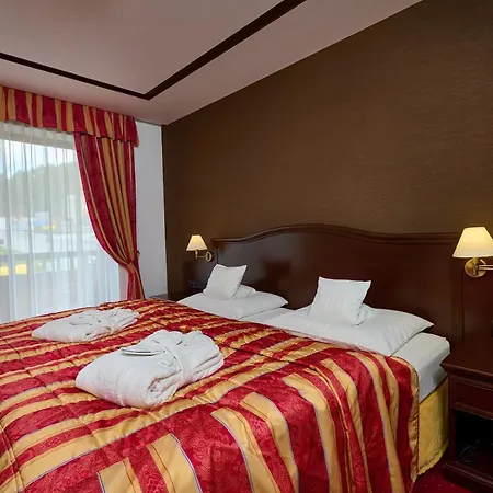 Hotel Zur Burg