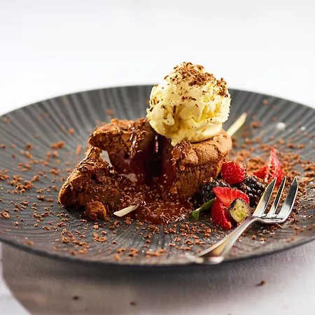 Hotel Zur Burg Kaprun