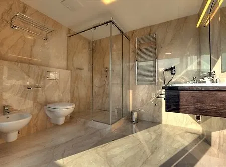 Zur Burg Hotel Kaprun